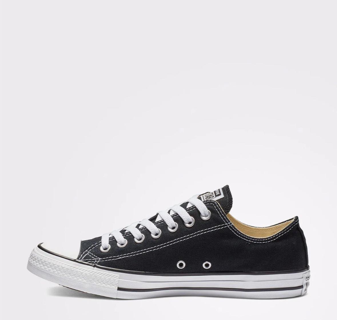 Converse Black Low-Top