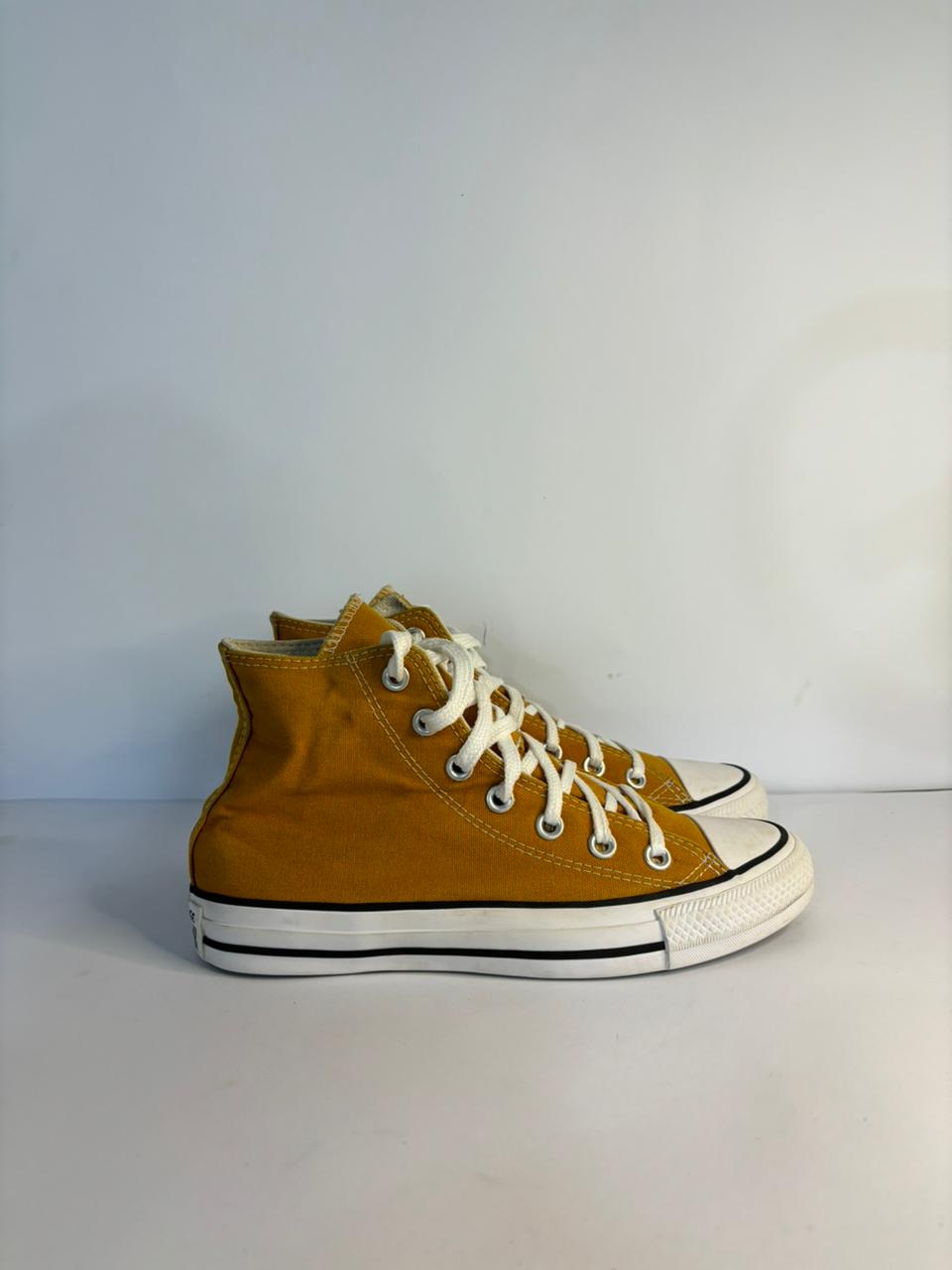 Converse Mustard High-Top