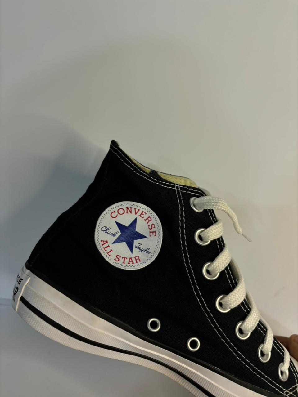 Converse Black High-Top