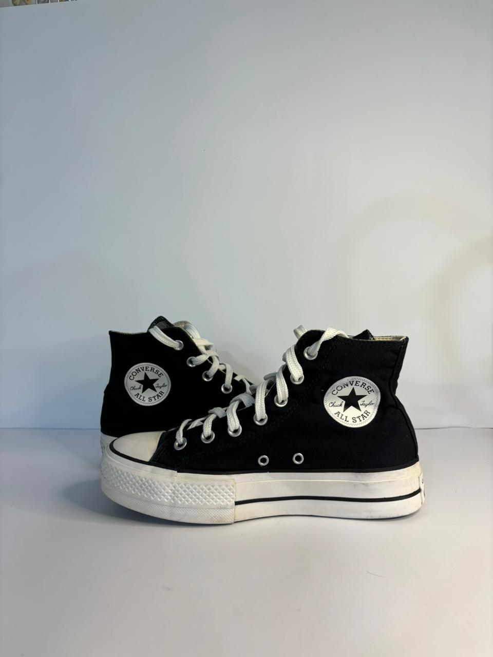 Converse Chunky Black High-Top