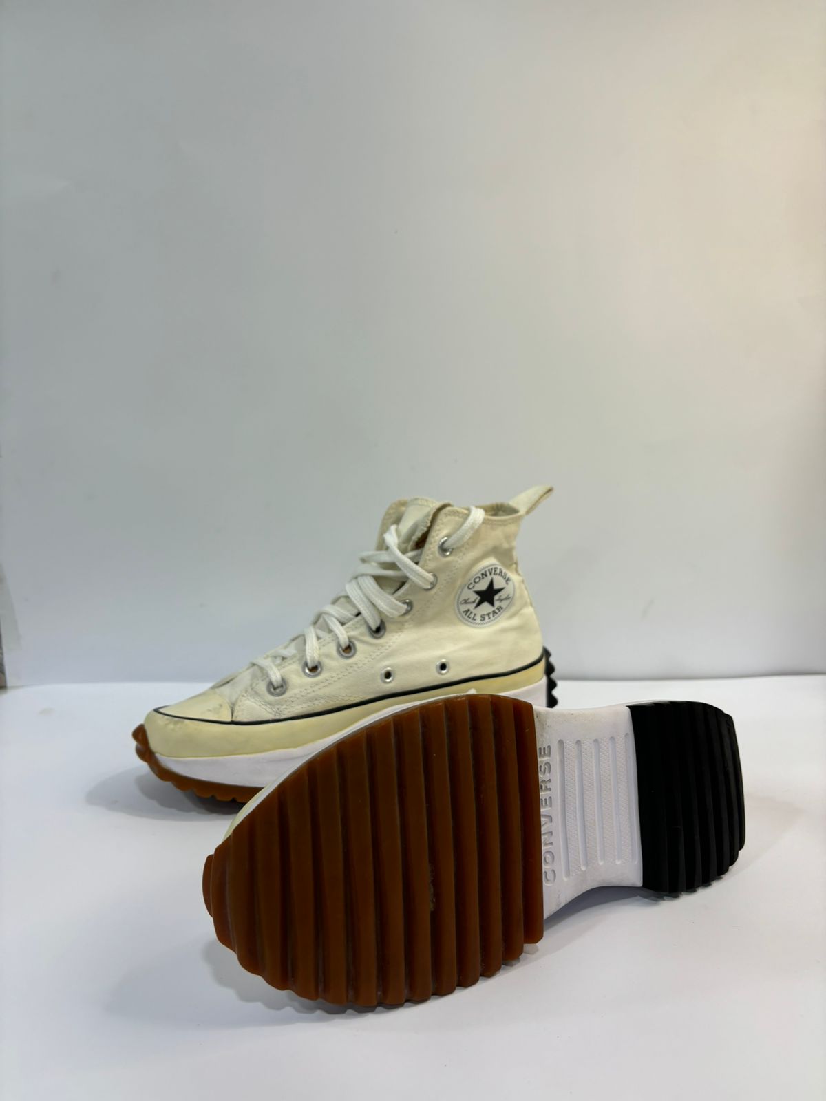 Converse Chunky White Top (Limited Edition)