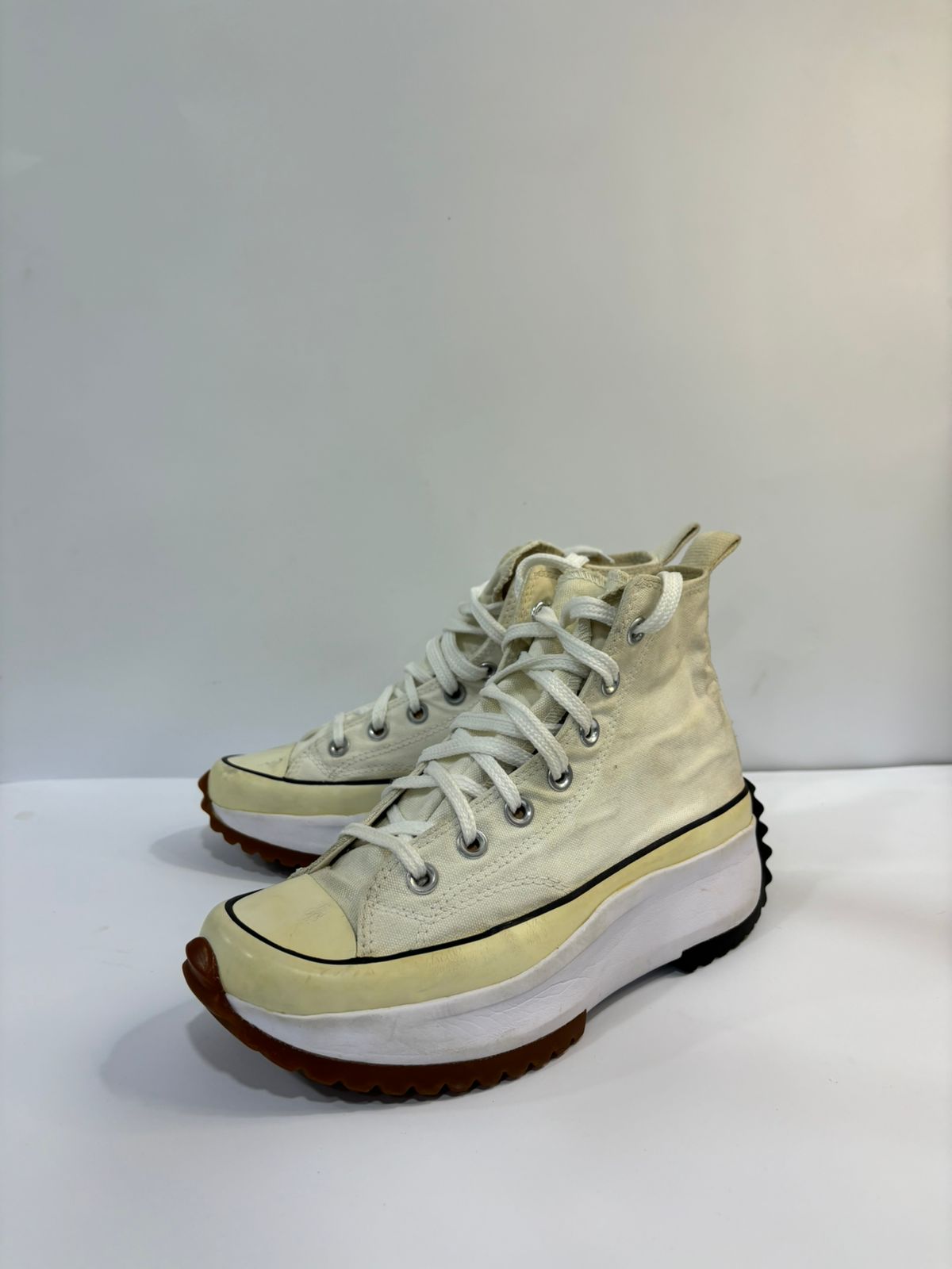 Converse Chunky White Top (Limited Edition)